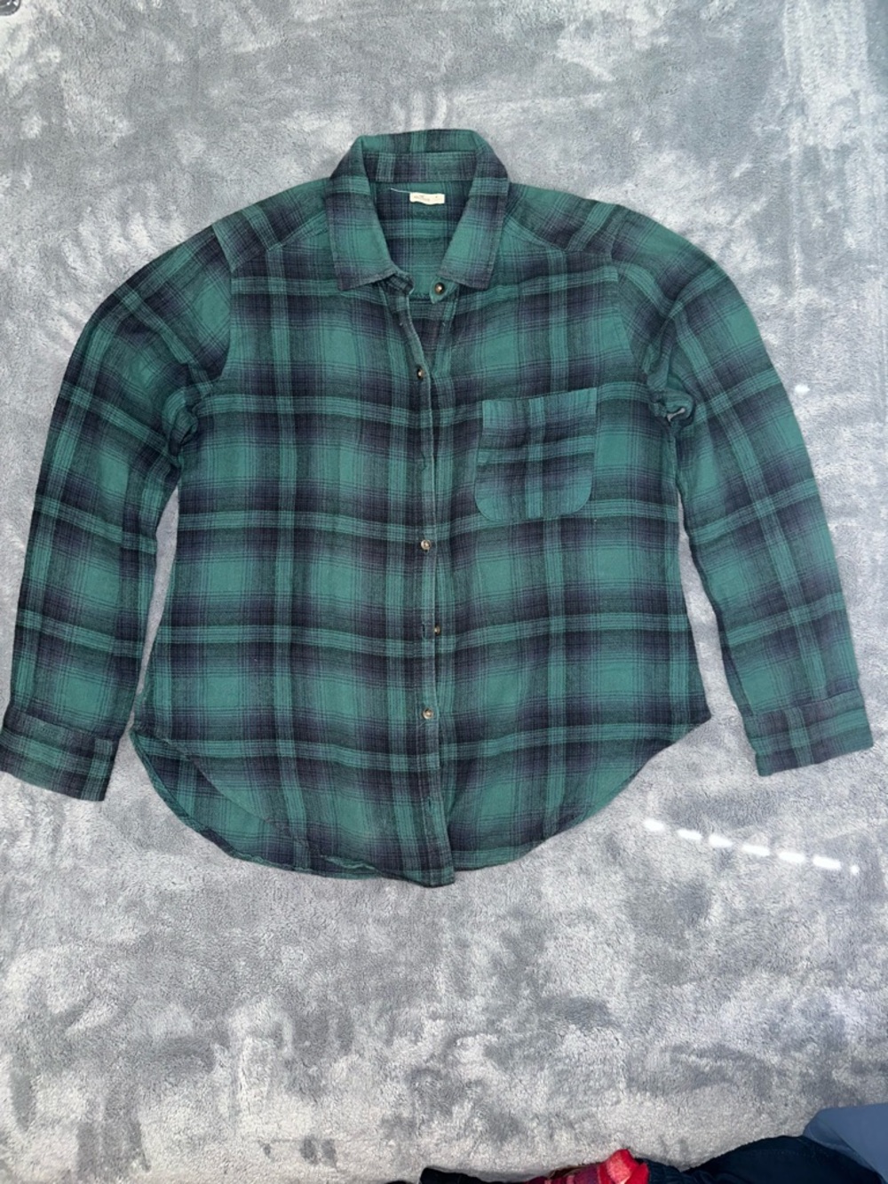 Hollister Green Plaid Button-Up Shirt